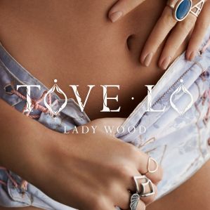 tove-lo-lady-wood